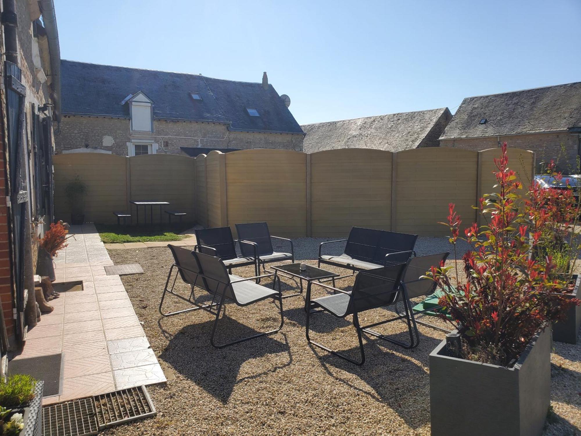 Bed and Breakfast La Petite Folie Eole-en-Beauce Zewnętrze zdjęcie